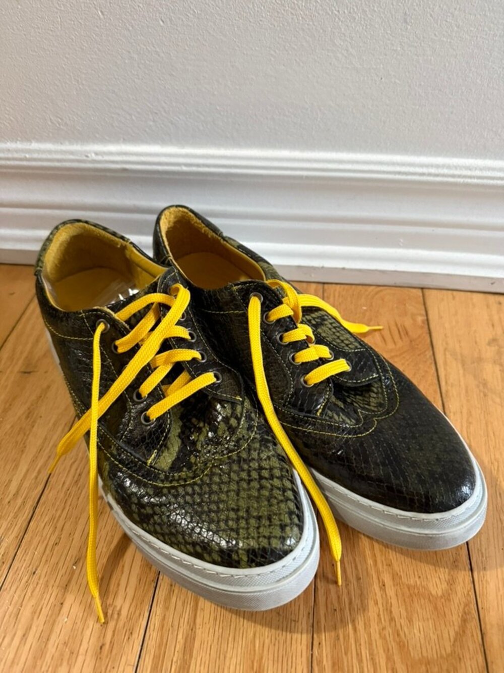 Andrea Conti Snake Embossed Leather Sneakers Size 41
